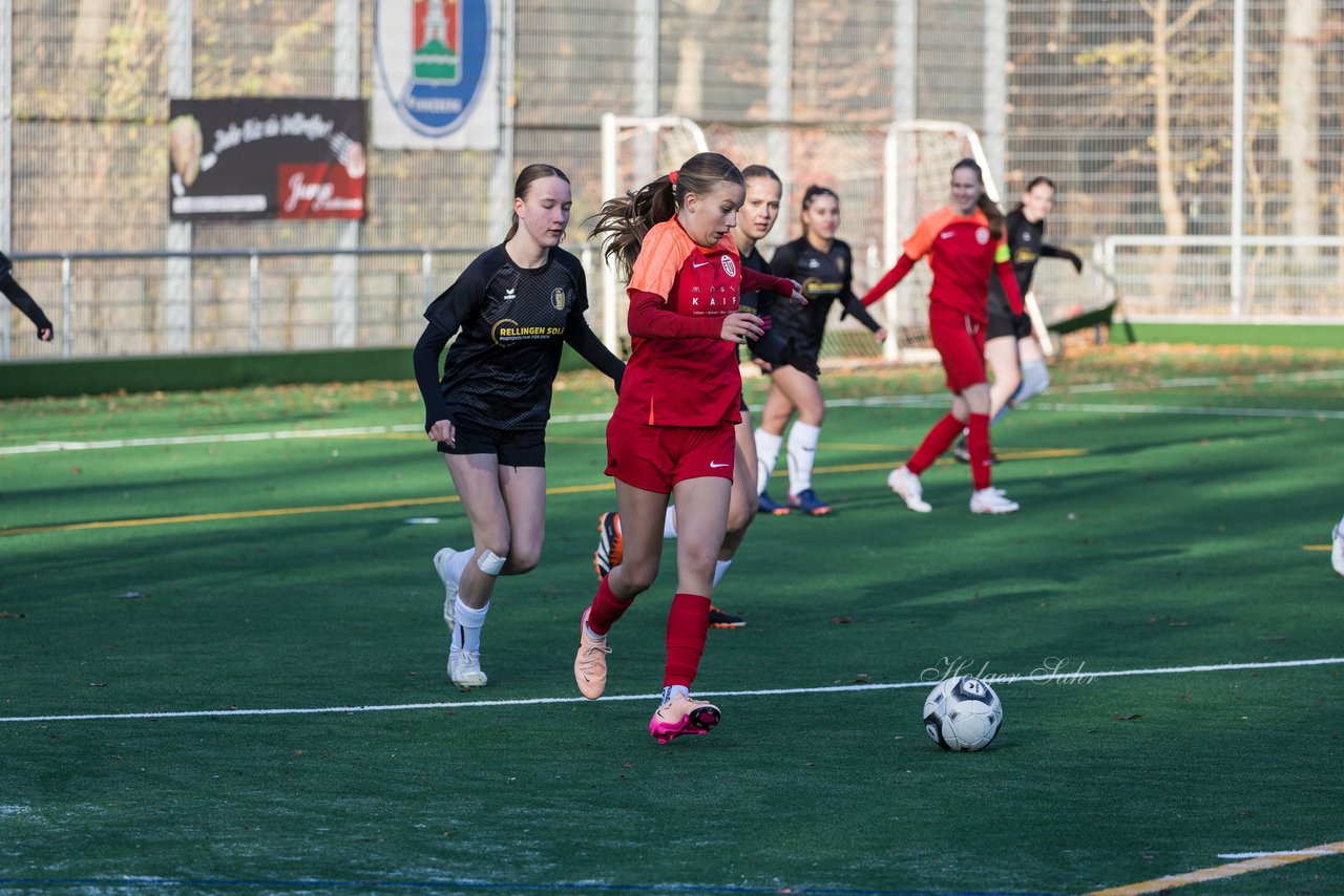 Bild 272 - wBJ VfL Pinneberg2 - Eimsbuttler TV 3 : Ergebnis: 5:0